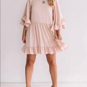 NWOT Peach ruffled shift dress!